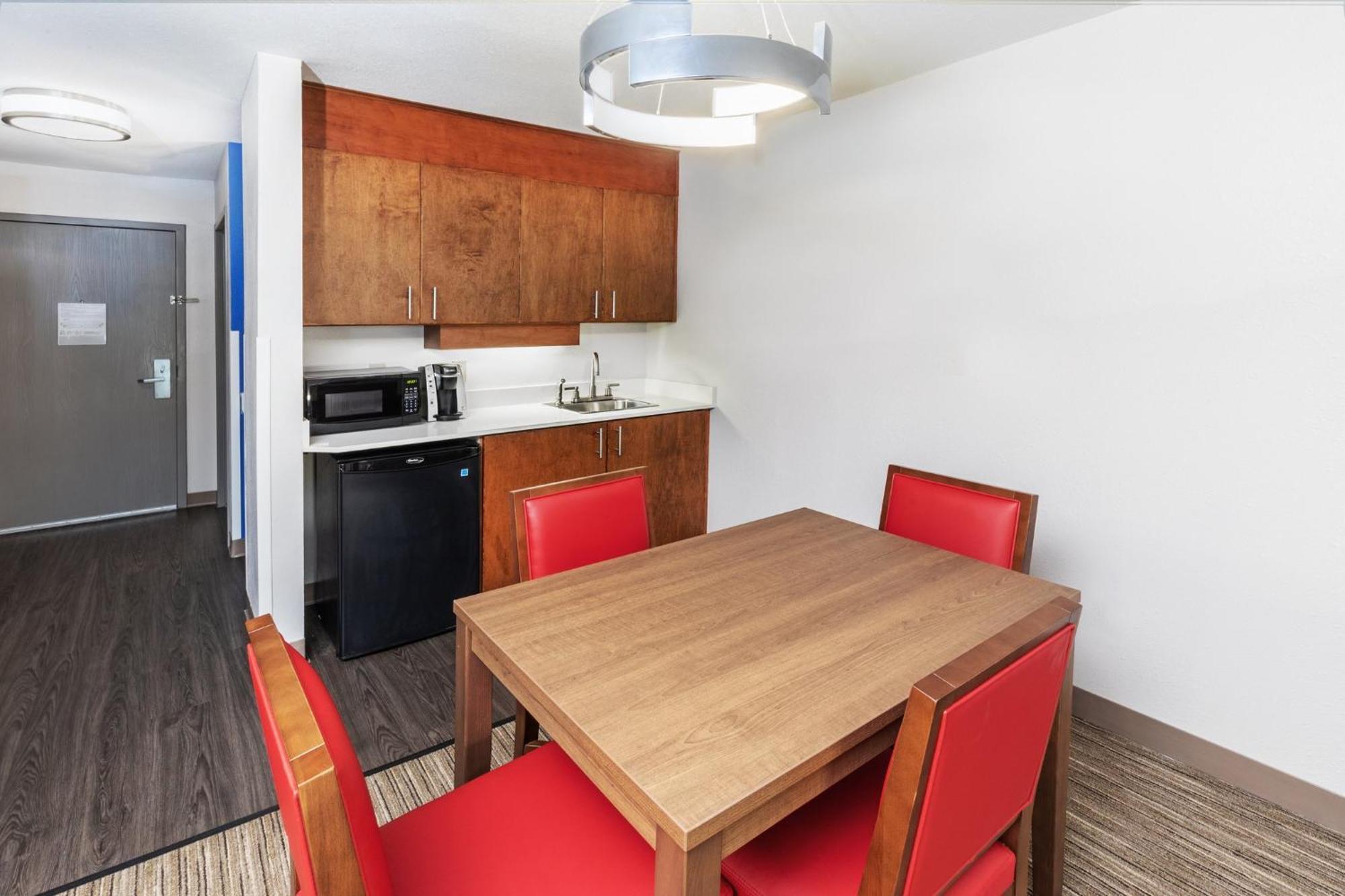 Holiday Inn Express & Suites Sulphur - Lake Charles By Ihg Eksteriør bilde