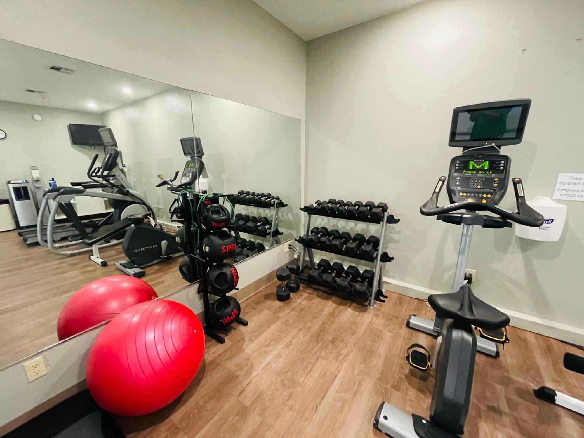 Holiday Inn Express & Suites Sulphur - Lake Charles By Ihg Eksteriør bilde